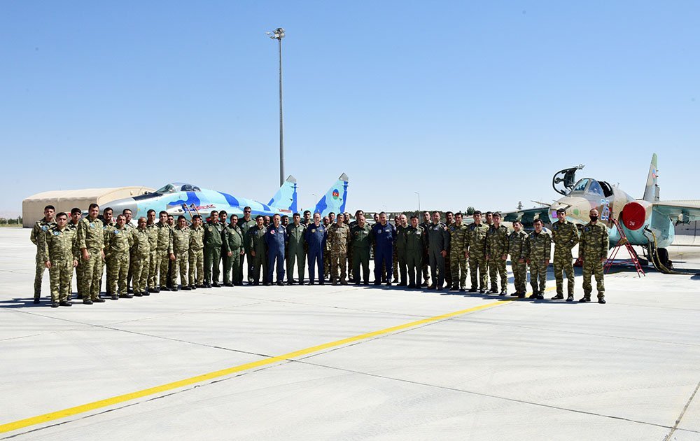 Azərbaycanın hərbi attaşesi "TurAz Şahini - 2021" təlimlərində iştirak edən şəxsi heyətlə görüşüb