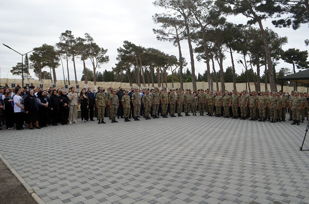 Vətən müharibəsi şəhidlərinin xatirəsi yad edilib