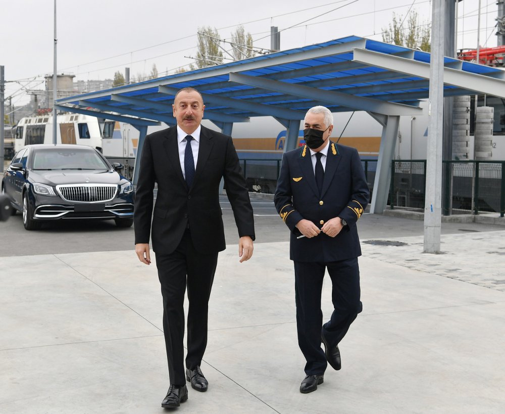 İlham Əliyev yeni Biləcəri lokomotiv deposunun açılışında iştirak edib
