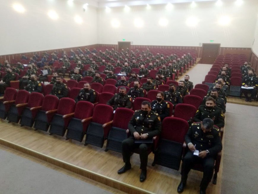 Azərbaycan Ordusunun kadr işləri üzrə heyətinin təlim-metodiki toplanışı keçirilib