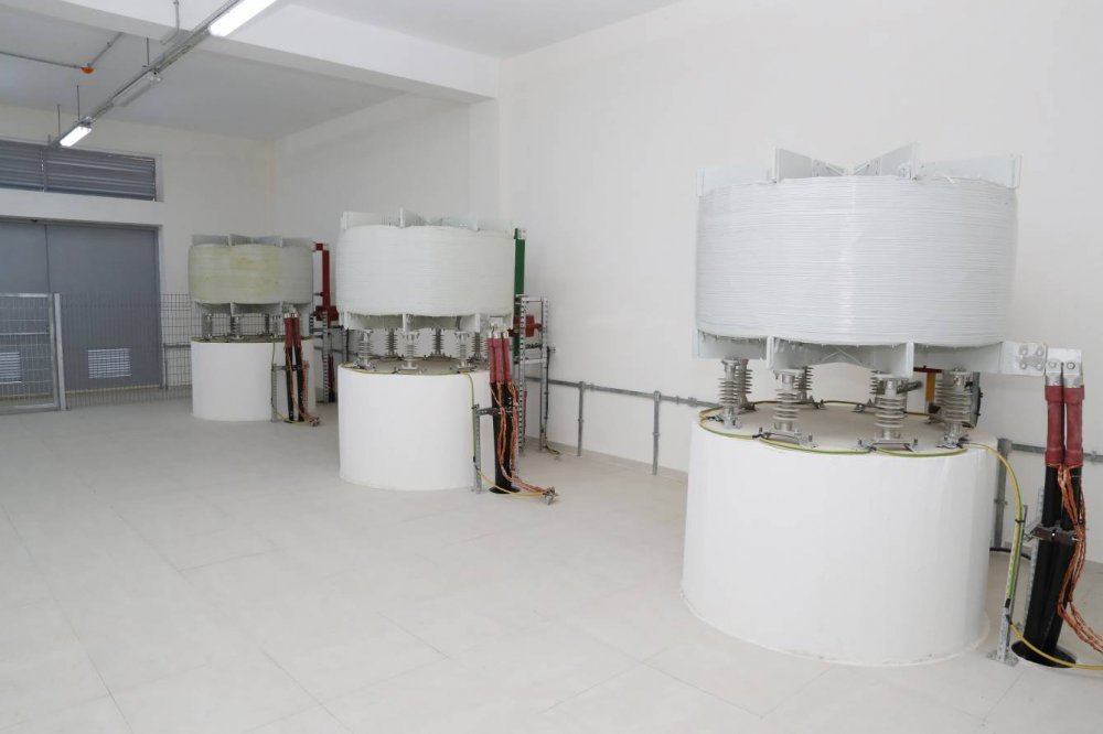 İlham Əliyev yenidən qurulan 110/35/10 kilovoltluq “Ağcabədi” yarımstansiyasının açılışını edib