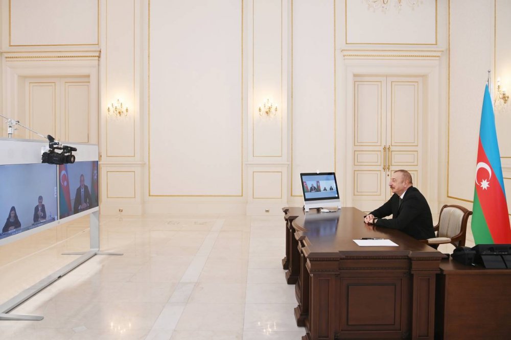 İlham Əliyev Rumıniyanın energetika nazirini və strateji layihələr üzrə xüsusi nümayəndəni videoformatda qəbul edib