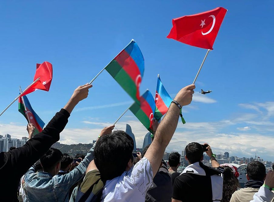 Hərbi təyyarəçilərimiz “Texnofest Azərbaycan” festivalında ilk uçuşlarını icra edib