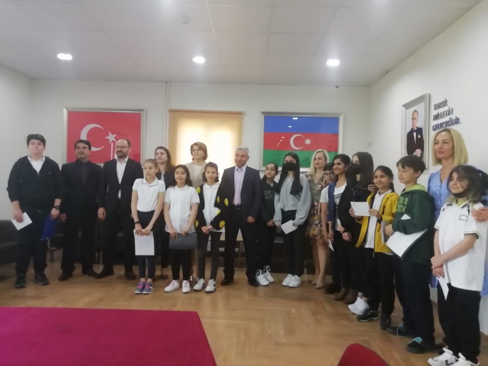 Ankarada Heydər Əliyev adına məktəbdə ulu öndərin 99-cu ildönümü ilə əlaqədar tədbir keçirilib