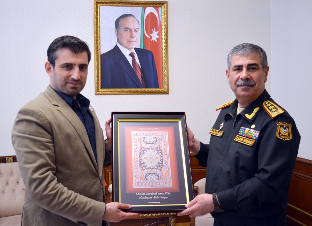 Müdafiə naziri “Baykar” şirkətinin texniki direktoru cənab Selçuk Bayraktar ilə görüşüb